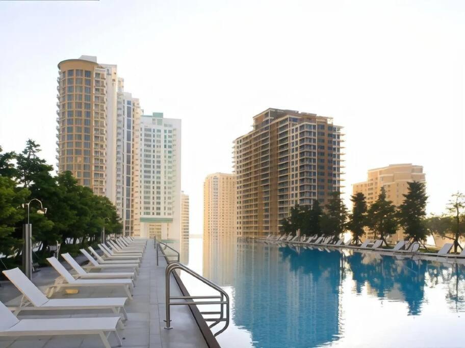W Hotel Luxury High Rise Miami Luaran gambar